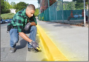 Illegal yellow zone parking causes headaches at Creekside Illegal yellow zone parking causes headaches at Creekside
