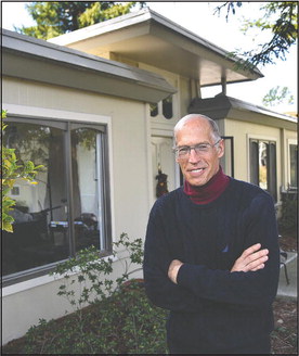 Residents push for more solar panels Residents push for more solar panels